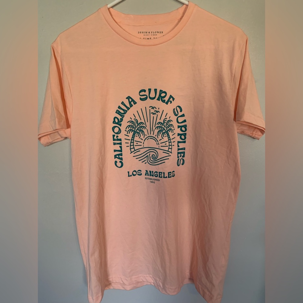 Denim & Flower 🦩 Peach Tee with Blue Graphic